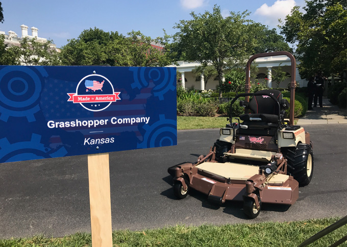 Grasshopper at Whitehouse Grasshopper at Whitehouse